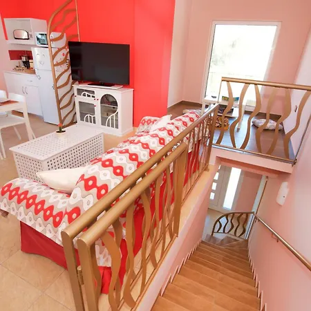 Happy House