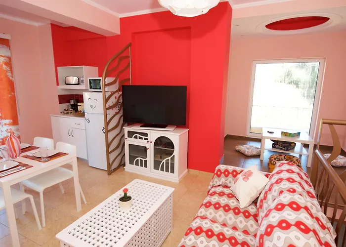 Happy House *