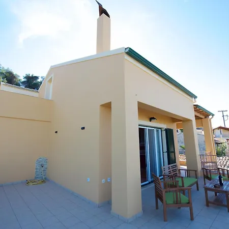 Apartament Happy House Varypatádes